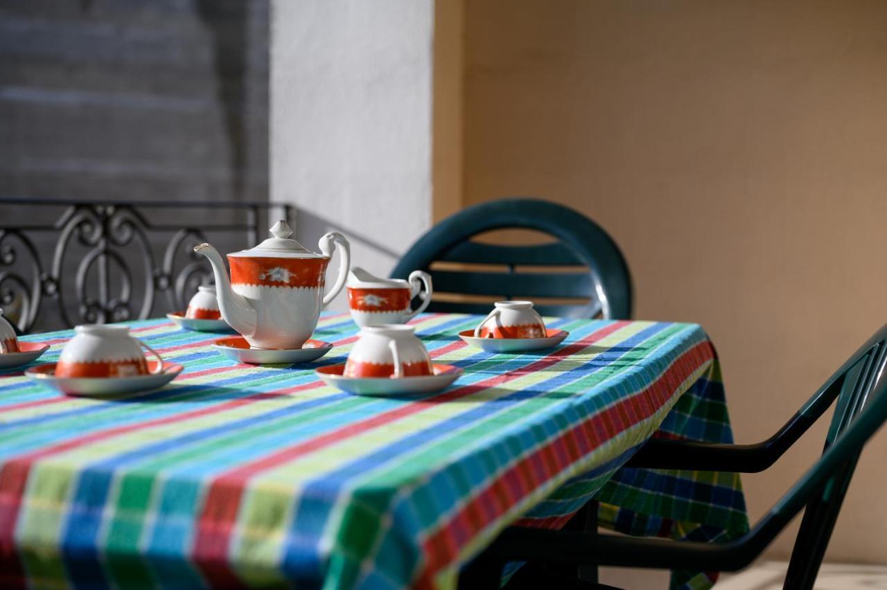 Daffodil Apartment Сейнт Полс Бей Екстериор снимка